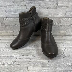 Taos Ultimo Brown‎ Leather Ankle Boots Studded Strap Zip Women Size 8.5